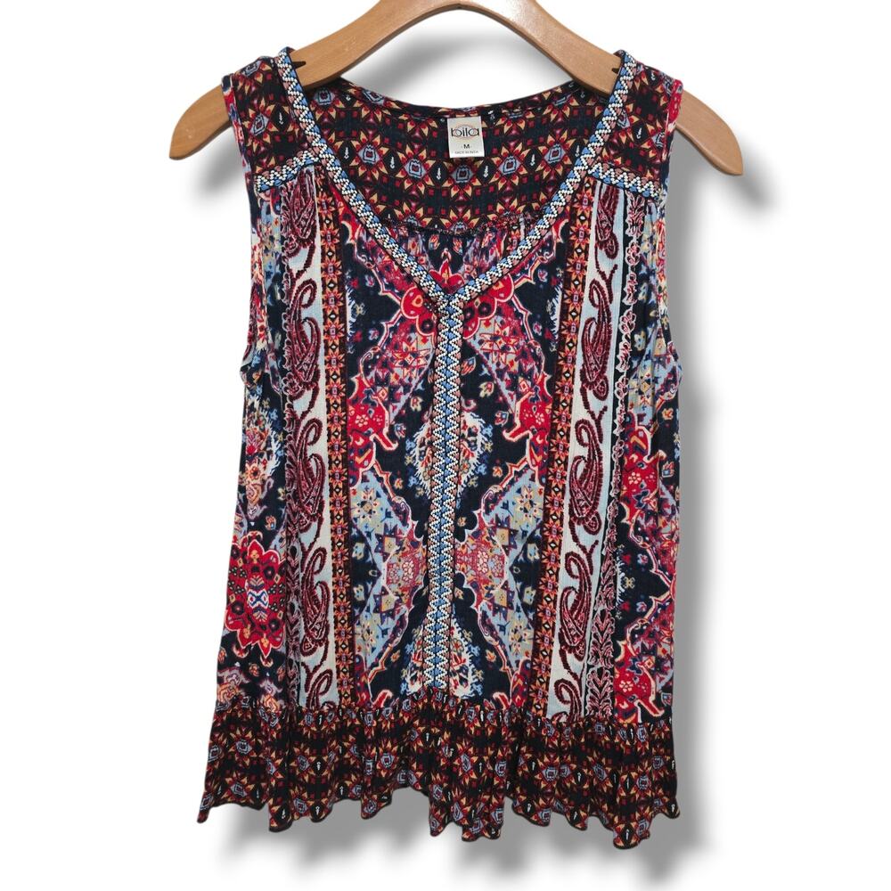 Bila women's Geometric Paisley Embroidered Split Neck Tank Top